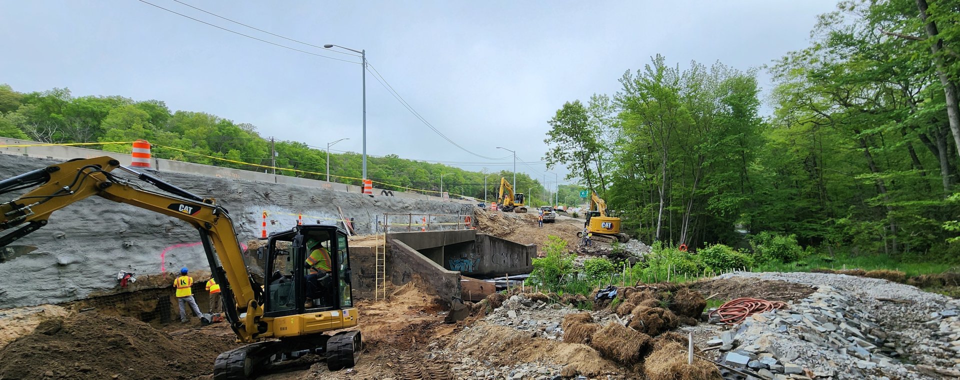 Retaining Wall 115 - South Side Structure Excavation